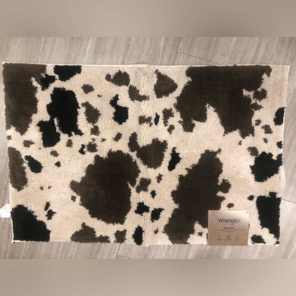🖤 Wrangler Brown , Cream and Black Cowhide-Pattern bath rug